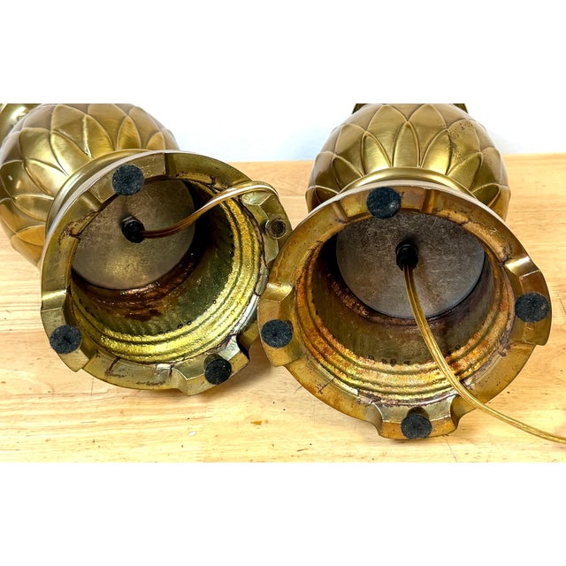 Hollywood Regency Pair of Hollywood Regency Brass Artichoke Table Lamps by Stiffel, 1960s For Sale - Image 3 of 15