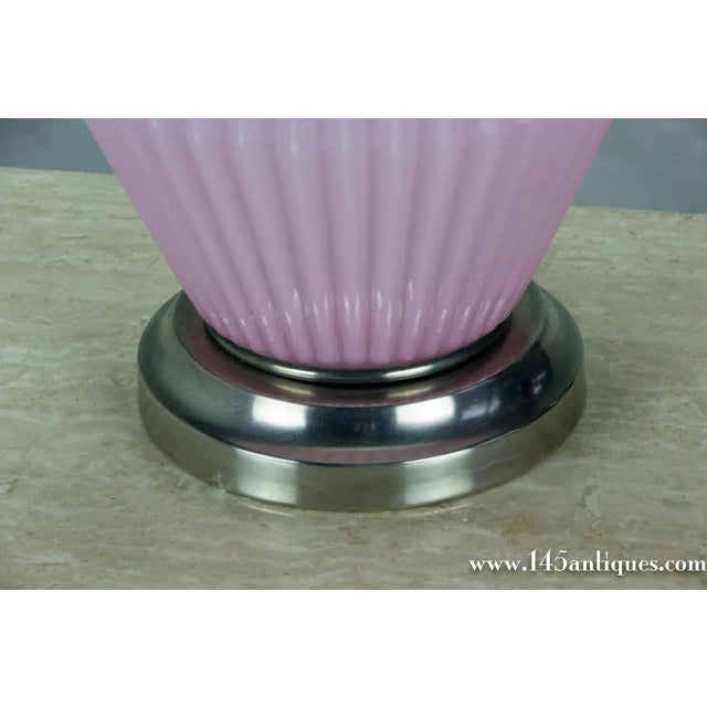 Pair of Italian Mid-Century Ribbed Cyclamen Murano Glass Table Lamps, 1950s For Sale In New York - Image 6 of 10