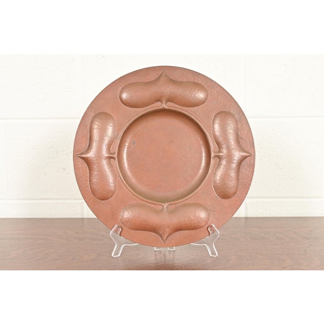 Ramon Ramirez Arts & Crafts Hammered Copper Charger Plate or Tray For Sale - Image 12 of 12