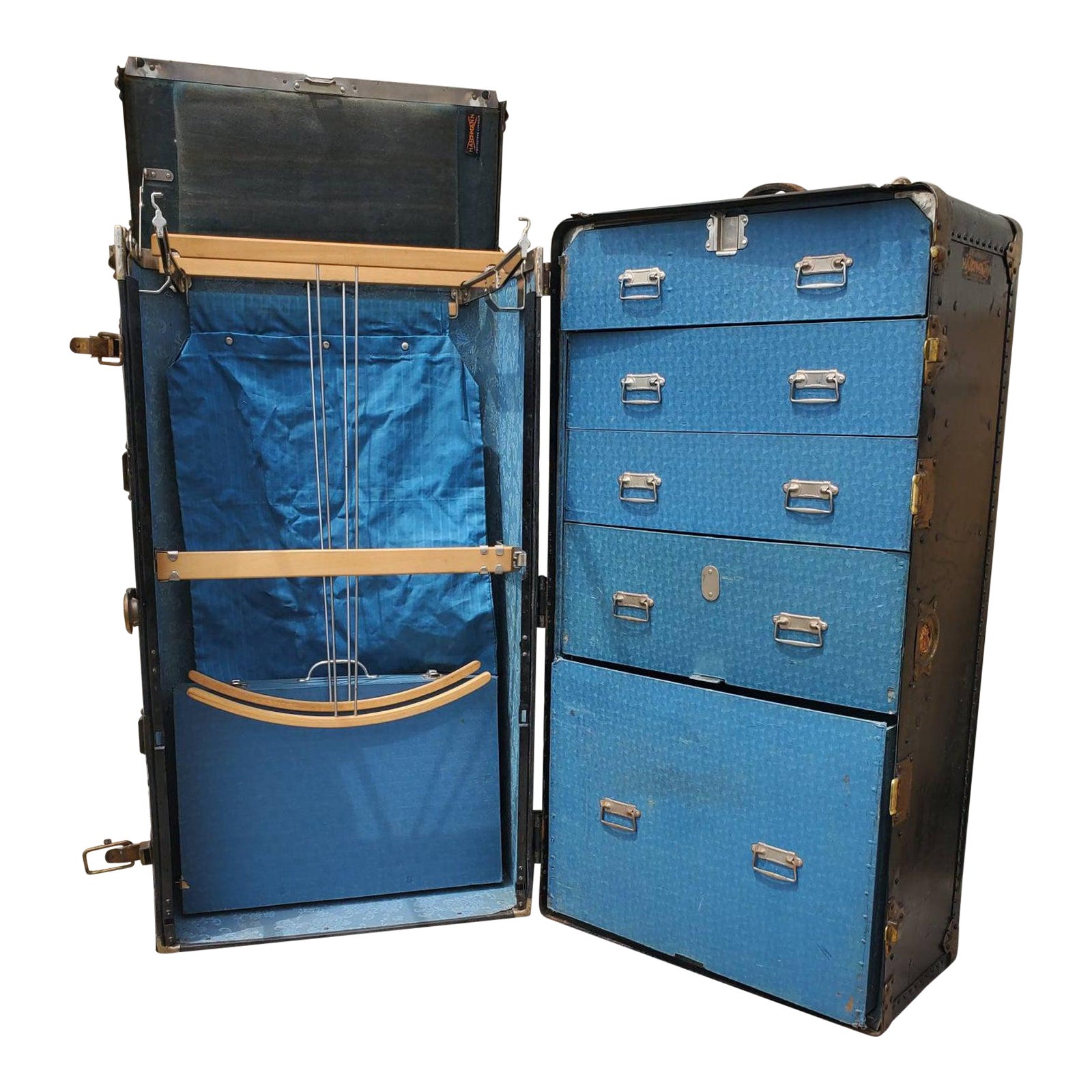 1920s American Hartmann Trunk Co. CushionTop Steamer Trunk Chairish