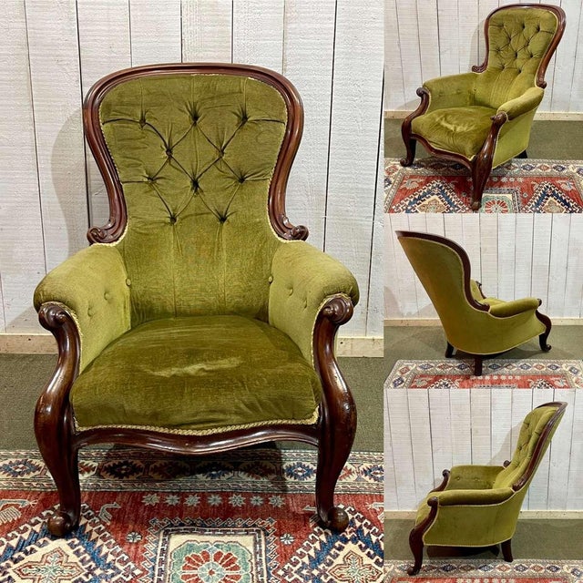 19th century Victorian armchair in mahogany - L=74cm D=98cm HD=85cm HA=35cm.