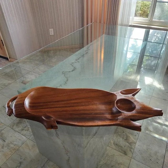Wood 1970s Pig Party Platter Serving Tray Wood Charcuterie Board For Sale - Image 7 of 12