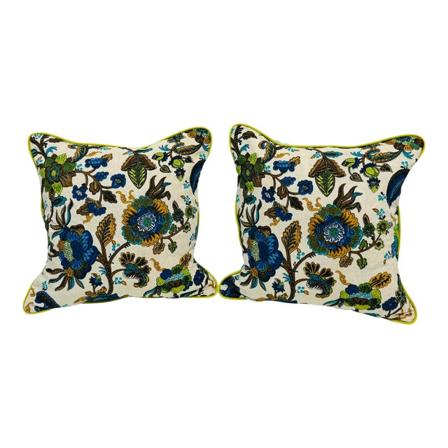 22” X 22” Williamsburg Colonial Floral Blue Green Oatmeal Linen Pillow Covers - a Pair For Sale