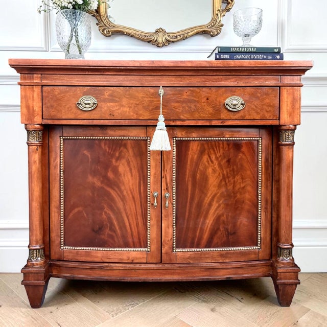 Vintage Mahogany Bow Front Cabinet | Sideboard | Statement Entryway Cabinet For Sale - Image 4 of 11