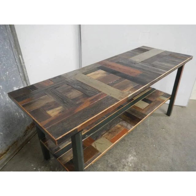 The distance between shelves is 39 cm. Finished with 2 fir wood shelves thick 3 cm worked with patchwork with shades of...