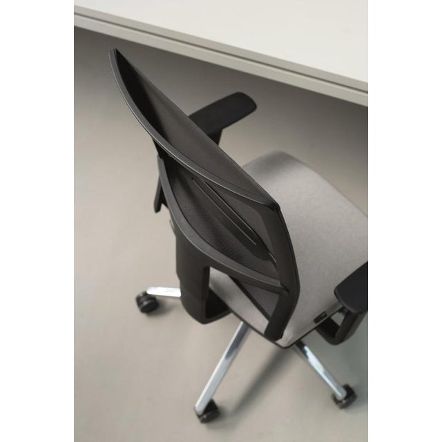 Contemporary Honey Up High Backrest Managerial Armchair by Quinti Sedute For Sale - Image 3 of 13