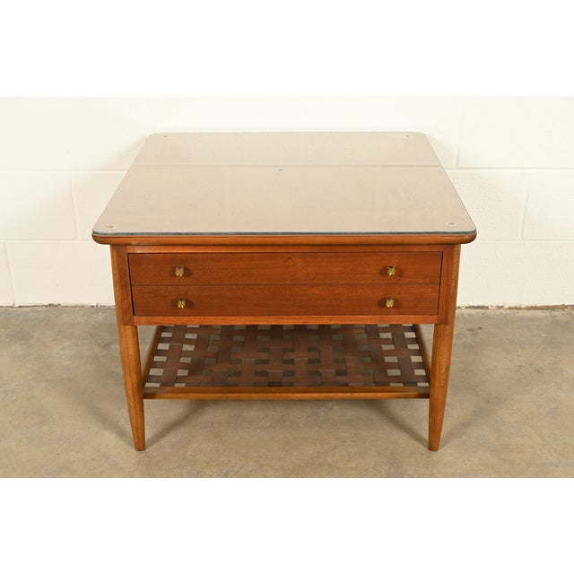 Lane Furniture Paul McCobb Style Mid-Century Modern Walnut and Woven Shelf End Table by Lane, Circa 1960s For Sale - Image 4 of 17
