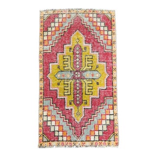 Turkish Yastik Rug 1'8" x 2'10" For Sale