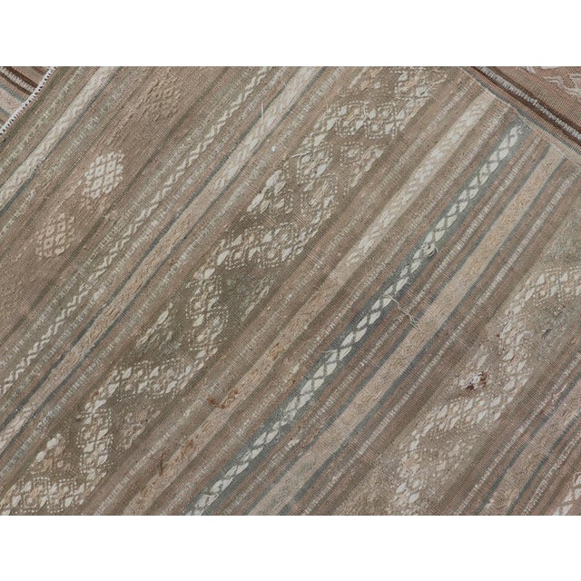 Vintage Turkish Flat-Weave Striped Kilim in Taupe, Cream, and Light Brown For Sale - Image 11 of 11