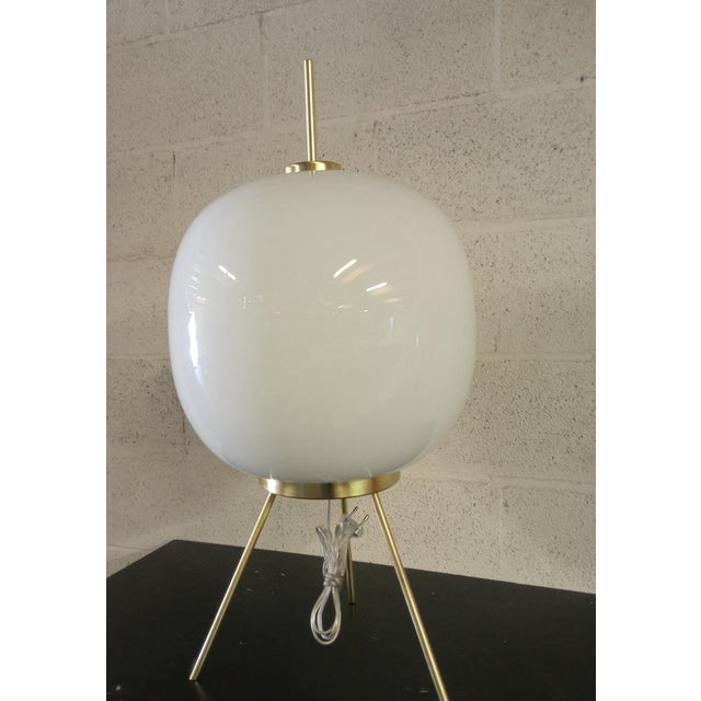 Table Lamp in White Glass For Sale - Image 10 of 14