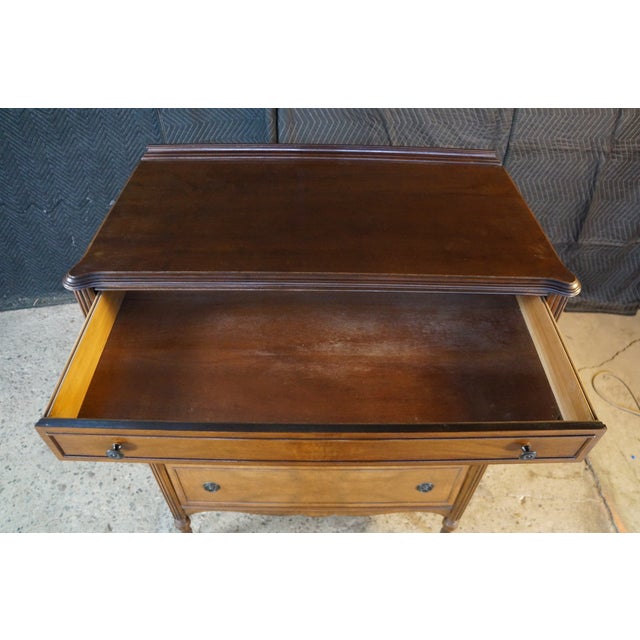 Antique Sheraton Style Book Matched Walnut Four Drawer Tallboy Dresser 49" For Sale - Image 10 of 17