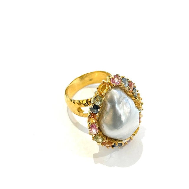 Gemstone Bochic “Orient” Multi Sapphire & Pearl Cocktail Ring Set In 18K Gold & Silver, Size 7 For Sale - Image 7 of 12