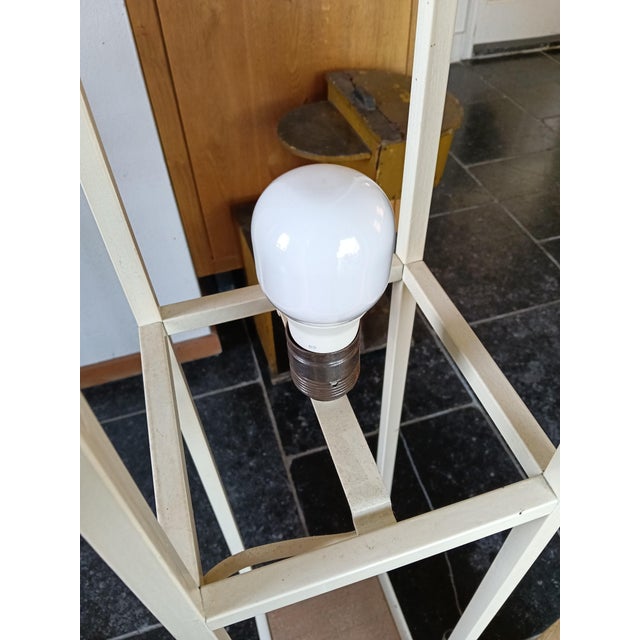 Vintage Glass Fibre Floor Lamp, 1960s For Sale - Image 4 of 12