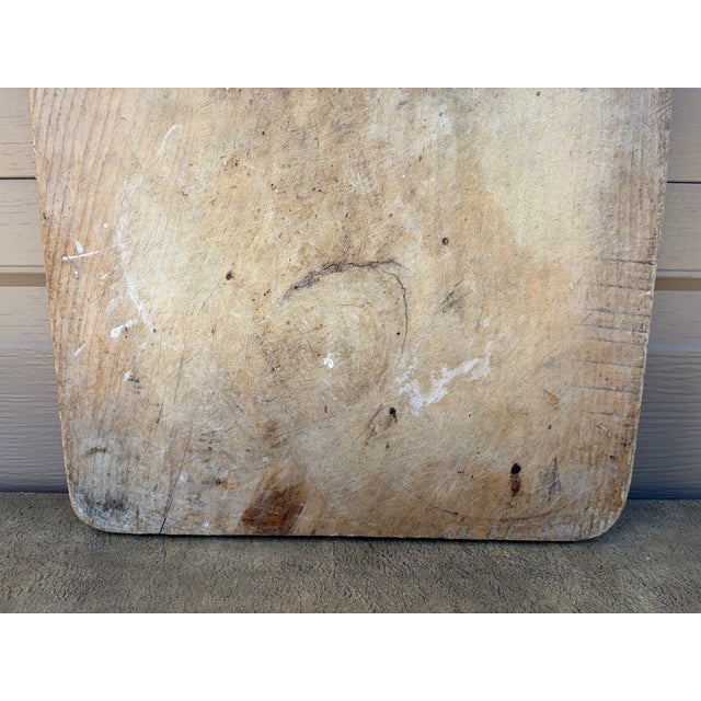 Late 19th Century French Country Rustic Wooden Bread Board For Sale - Image 10 of 11