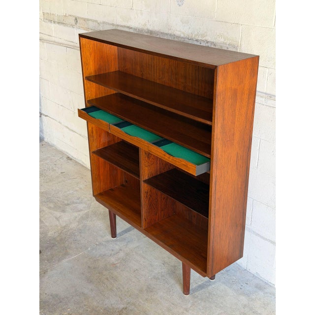 Wood Rosewood Bookcase Cabinet With Slender Tapered Legs Denmark Mid-Century Modern 1960s For Sale - Image 7 of 10