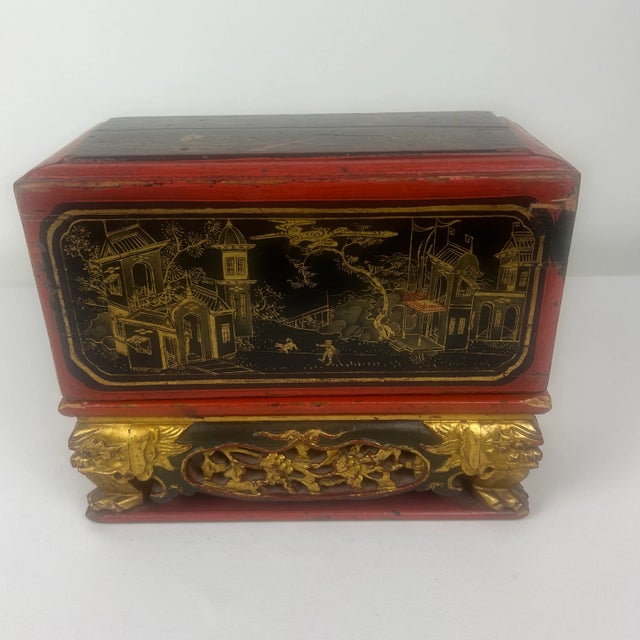 Late 19th Century Carved Chinese Offering Box For Sale - Image 4 of 9
