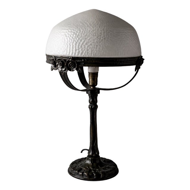 Model 3652 Table Lamp in Brass and Crocodile Glass by Alice Nordin for Arvid Böhlmarks, 1890s For Sale