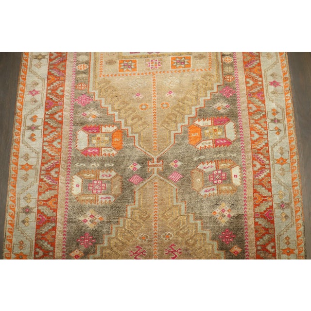 Red Mid 20th Century Geometric Turkish Sivas Wide Runner rug no. j5187 For Sale - Image 8 of 10