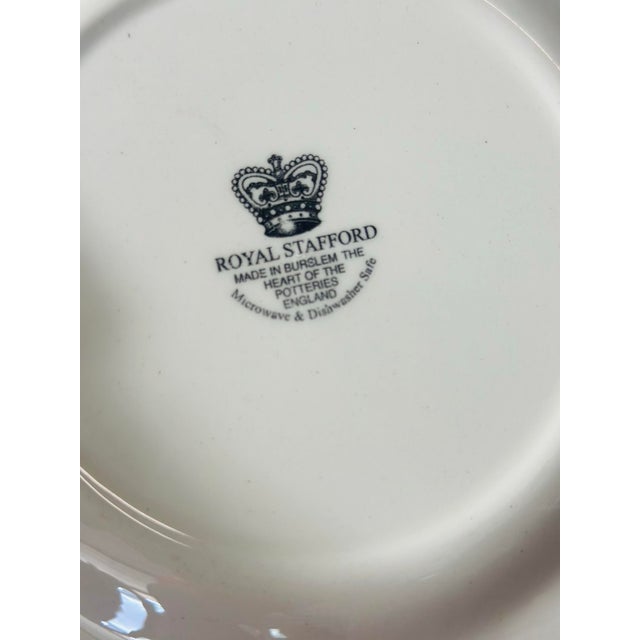 Set of Six Royal Stanford Dinner Plates in Blue and White For Sale In Charleston - Image 6 of 8