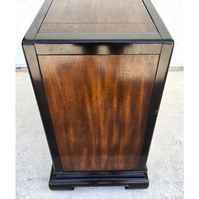 Vintage Bernhardt Chinese Style Rolling Dry Bar Cabinet Buffet Sideboard For Sale - Image 10 of 17