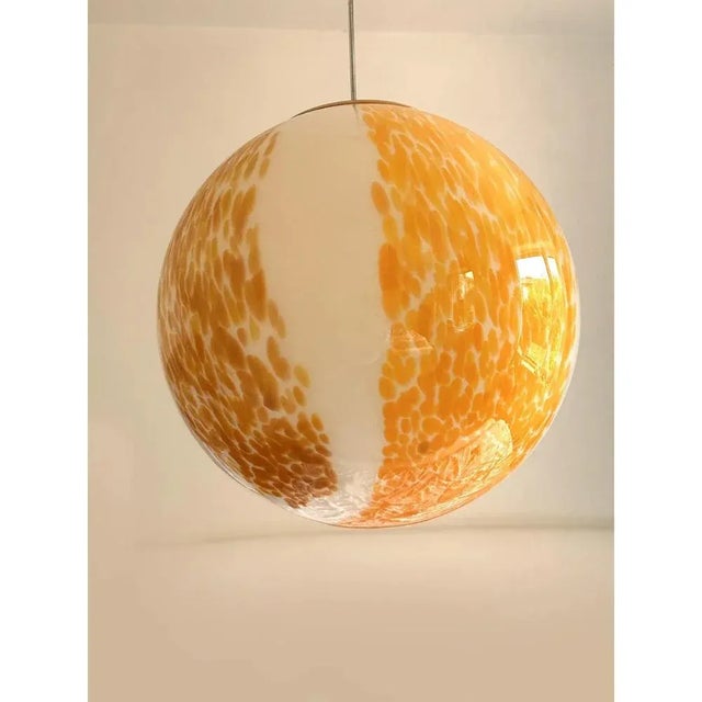 White and Amber Spots Sphere Pendant Light in Murano Glass by Simoeng For Sale - Image 6 of 10