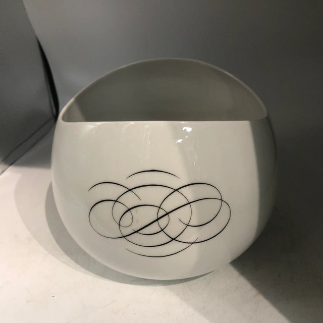 Planter Vase by Raymond Loewy for Continental China For Sale - Image 11 of 11