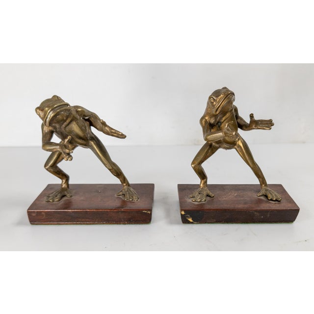 Mid 20th Century 20th Century Pair of Brass Frog Form Decorative Figures or Bookends For Sale - Image 5 of 15