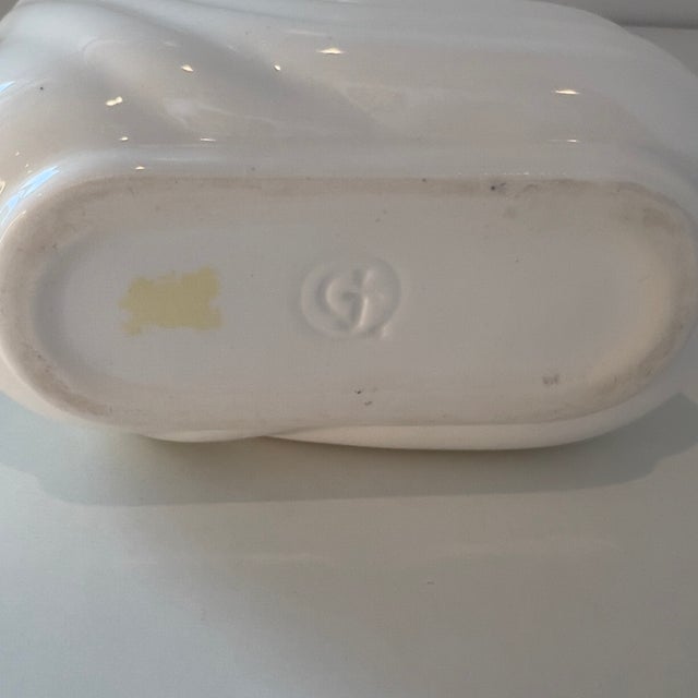 Vintage 1980s Art Deco Glossy White Swirl Flower Planter Signed Organic Modern For Sale In Boise - Image 6 of 9