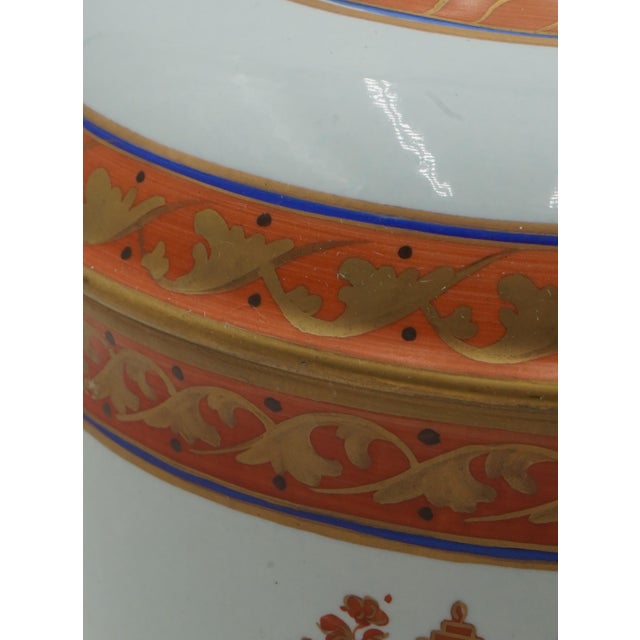 Ceramic 1980s Mottahedeh Porcelain Lidded Urn For Sale - Image 7 of 11