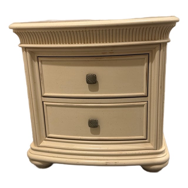 Stanley Furniture French Provincial Bedroom Set of 2 Nightstands For Sale