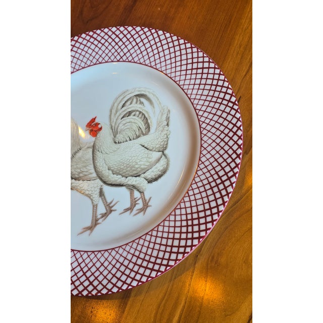 Ruby Red 1990s Cottagecore Rooster Plate For Sale - Image 8 of 11