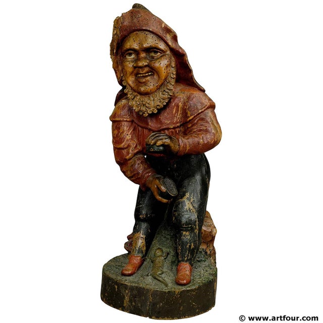 Wood Carving of a Dwarf With Snuffbox 19th Century For Sale - Image 7 of 7