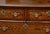 English 1820s Regency Oak Five-Drawer Commode with Crossbanding and Bracket Feetv For Sale - Image 10 of 10