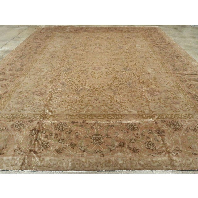 Mid 20th Century Galerie Shabab Collection Mid-20th Century Handmade Indian Lahore Large Room Size Carpet For Sale - Image 5 of 10