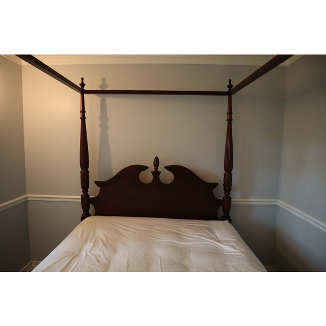 Traditional Queen Size Wooden Four Poster Canopy Pediment Rice Bedframe For Sale - Image 4 of 6