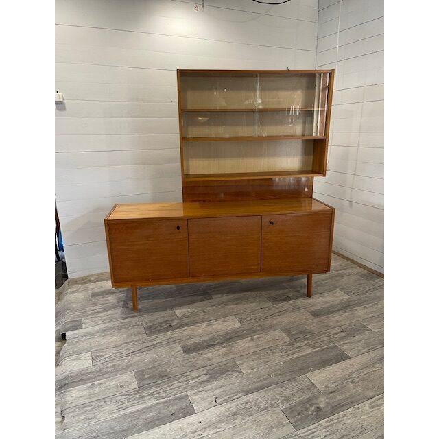 Vintage Closet by Lipa with Toppiece, 1970 For Sale - Image 8 of 8