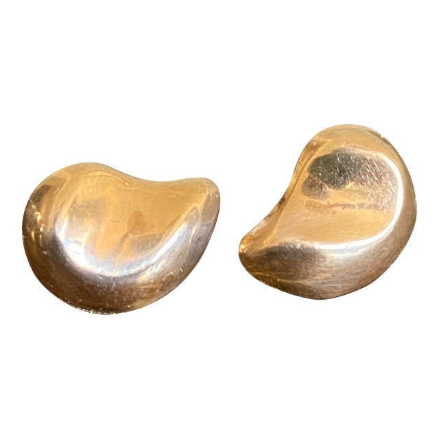 14k Gold Comma / Bean / Modernist Stud Earrings, a Pair For Sale