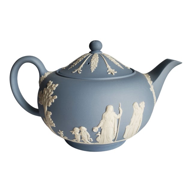 Vintage Wedgwood Blue Jasperware Tea Pot For Sale