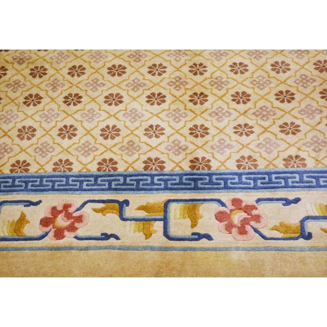 1930s Vintage Chinese Art Deco Hand Knotted Organic Wool Fine Weave Rug,5'1"x7'10" For Sale - Image 5 of 8