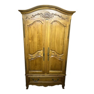 1990s Vintage Ethan Allen Wooden Armoire For Sale