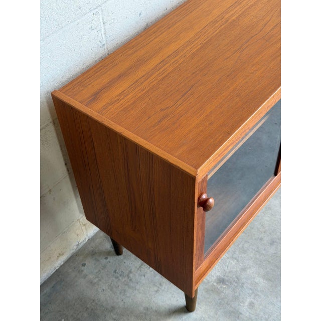 1960s Danish Teak Glass Door Cabinet Small Display Case Low Bookcase Storage Unit Denmark 1960s For Sale - Image 5 of 10