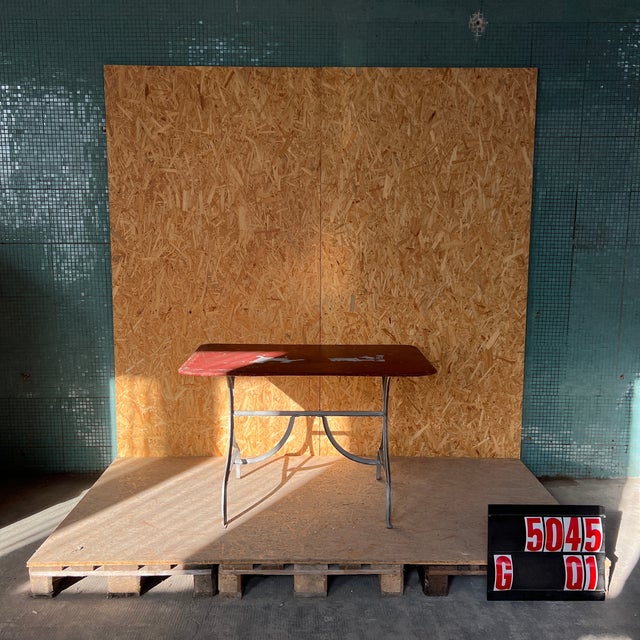 French Garden Table with Red Top, 1950s For Sale - Image 4 of 4