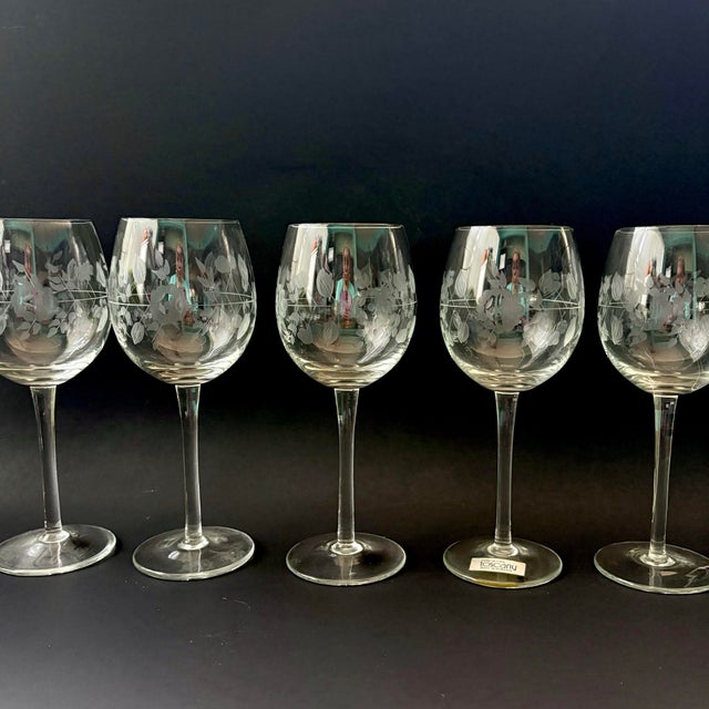Mid-Century Modern Vintage Toscany Hand Blown Wine Glasses Set of 5 – Romanian Mid-Century Floral Cut Crystal Stemware - Toy57 Pattern For Sale - Image 3 of 8