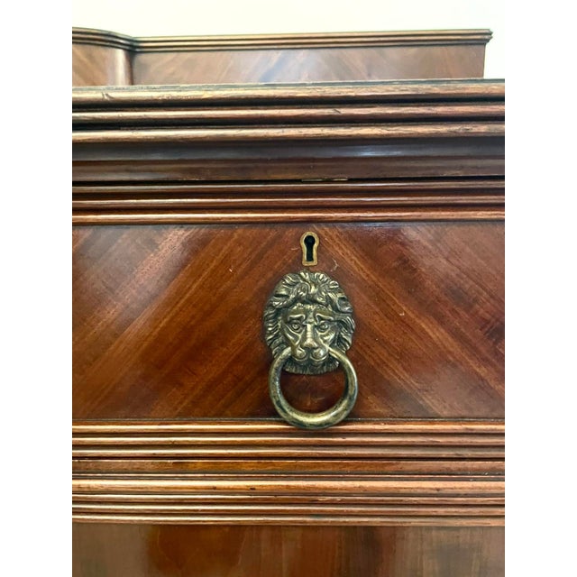 Edwardian Mahogany Sideboard from Goodall of Manchester, 1900s For Sale - Image 3 of 18