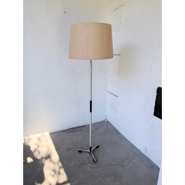 Vintage Chrome Tripod Floor Lamp, 1970s For Sale - Image 12 of 18