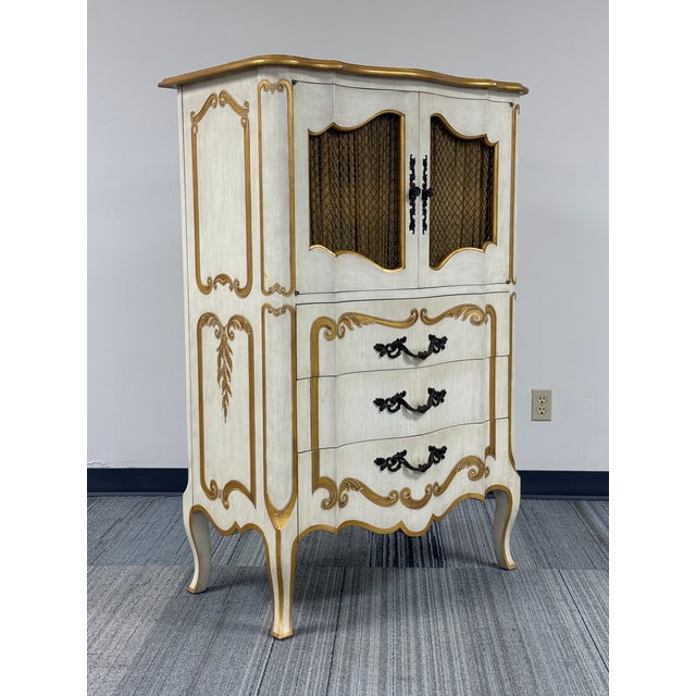 John Widdicomb John Widdicomb "Classic" French Provincial 6-Dr Tall Chest / Dresser For Sale - Image 4 of 9