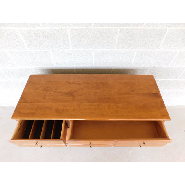 Wood Ethan Allen Heirloom Nutmeg Credenza Buffet 10-6017 For Sale - Image 7 of 18