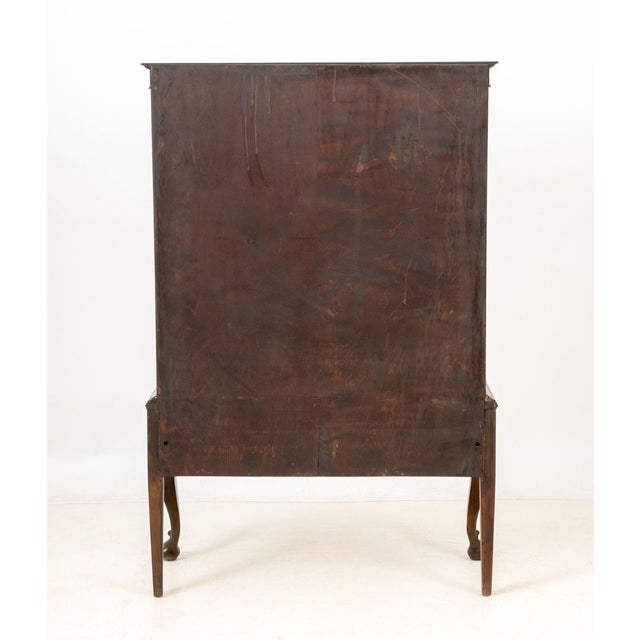 Wood Queen Anne Style Mahogany Display Cabinet For Sale - Image 7 of 7