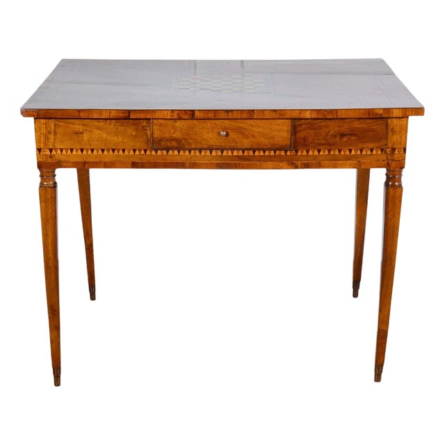 Louis XVI Writing Desk in Walnut, Cherrywood, and Marquetry, Italy, 18th Century For Sale