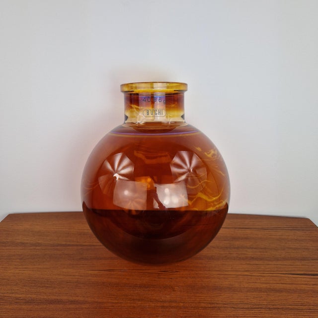 Industrial Amber Glass Evaporation Flask from Buchi, 1980s For Sale - Image 9 of 9